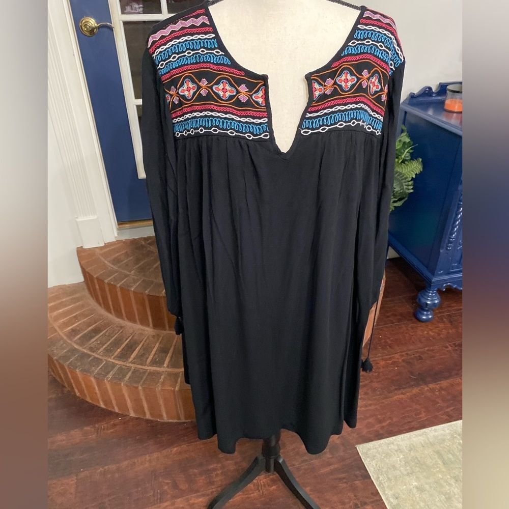Falls Creek Black Long Sleeve Boho Shift Dress Woven Chest South Western 3X